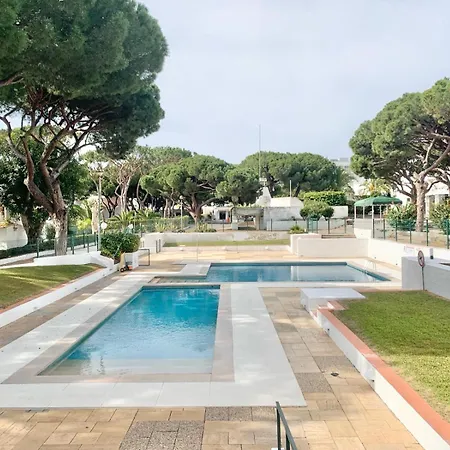 Apartamento Near Falésia Beach, *