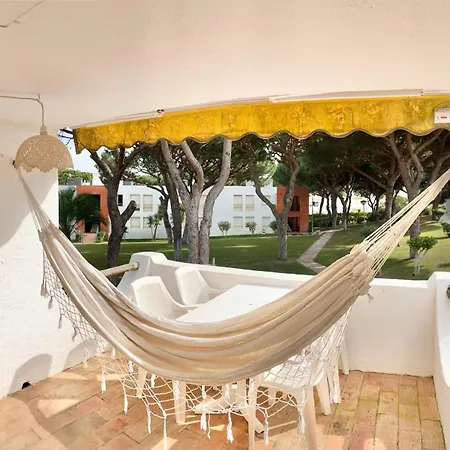 Apartment Near Falesia Beach, Albufeira