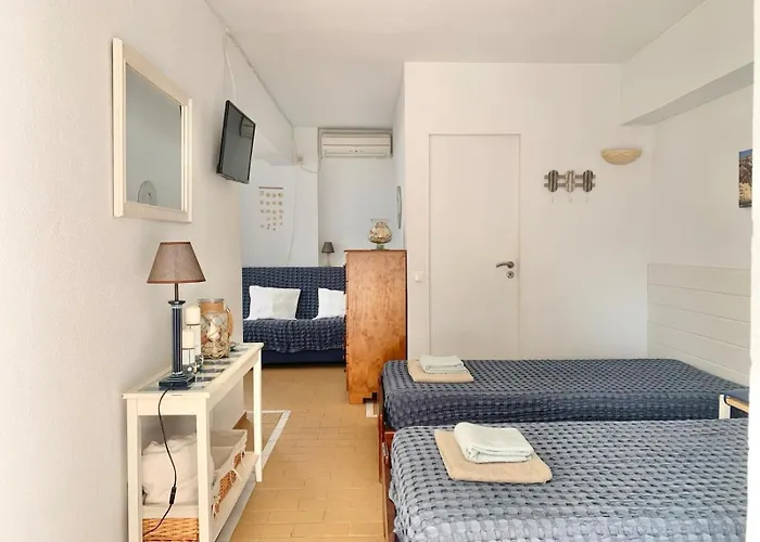 Apartment Near Falesia Beach, *